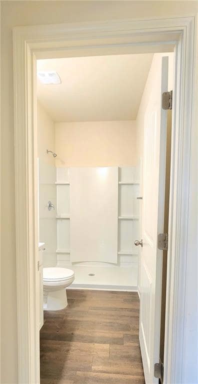 Full Bathroom on 1st floor