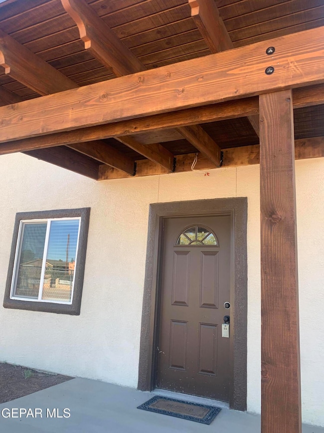 10228 Hatchett Rd, Socorro, TX 79927 - photo 3