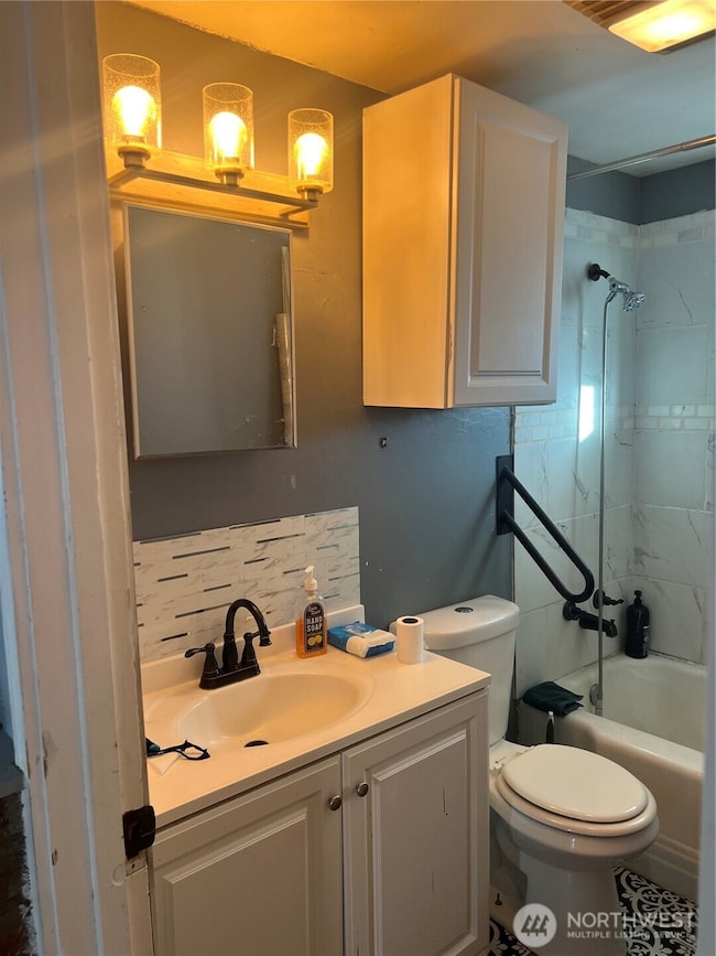 321 W Loop Dr, Moses Lake, WA 98837 - photo 4