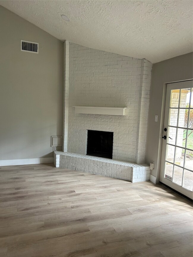 5802 Caruso Forest Dr, Houston, TX 77088 - photo 5