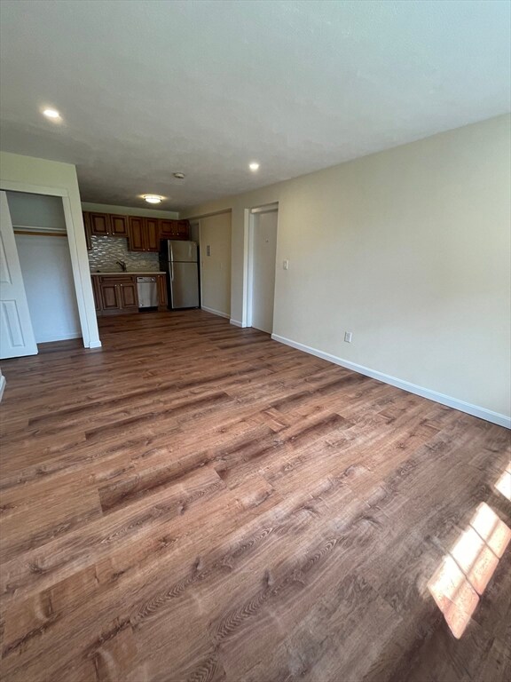 5 Colonial Village Dr unit 4, Arlington, MA 02474 - photo 5