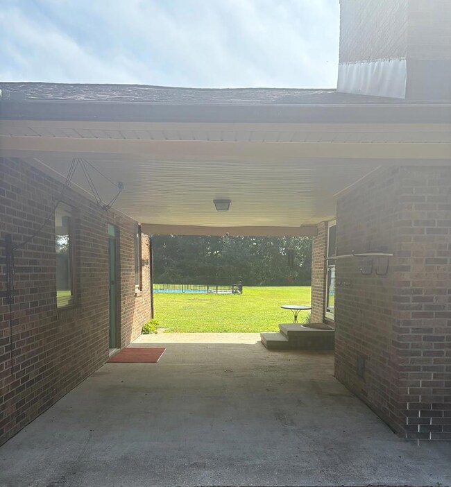 1960 Erica Dr, Montross, VA 22520 - photo 7