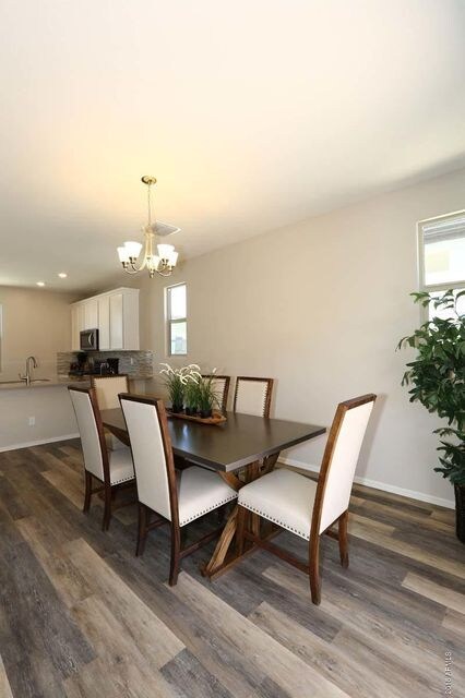 Dining Room2