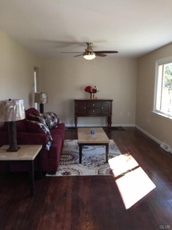 1807 N Filbert St, Allentown, PA 18104 - photo 2