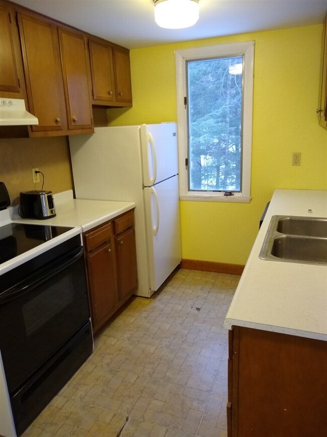 10 Timber Trail, Campton, NH 03223 - photo 4