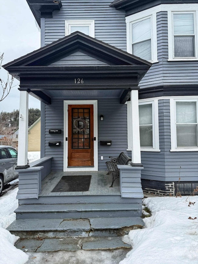 126 Pearl St, Saint Johnsbury, VT 05819 - photo 5