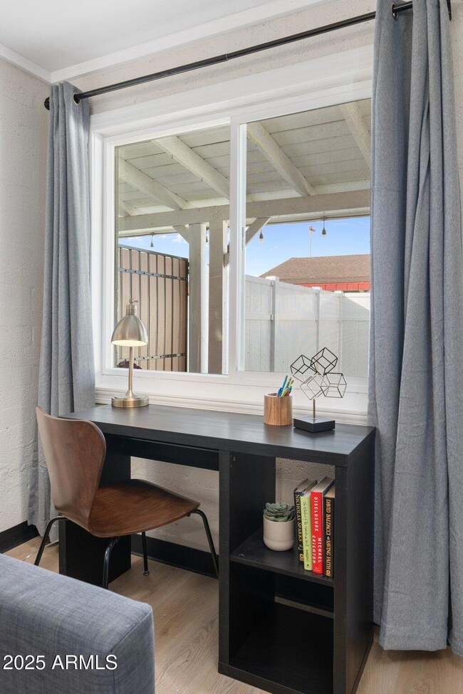 6037 E Hollyhock St unit 2, Phoenix, AZ 85018 - photo 5