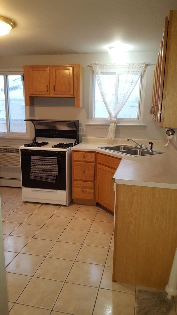 14633 Keystone Ave unit 2C, Midlothian, IL 60445 - photo 6