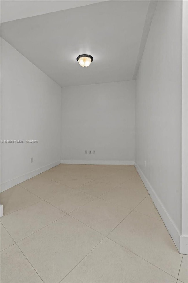 3030 NE 188th St unit 604, Miami, FL 33180 - photo 7