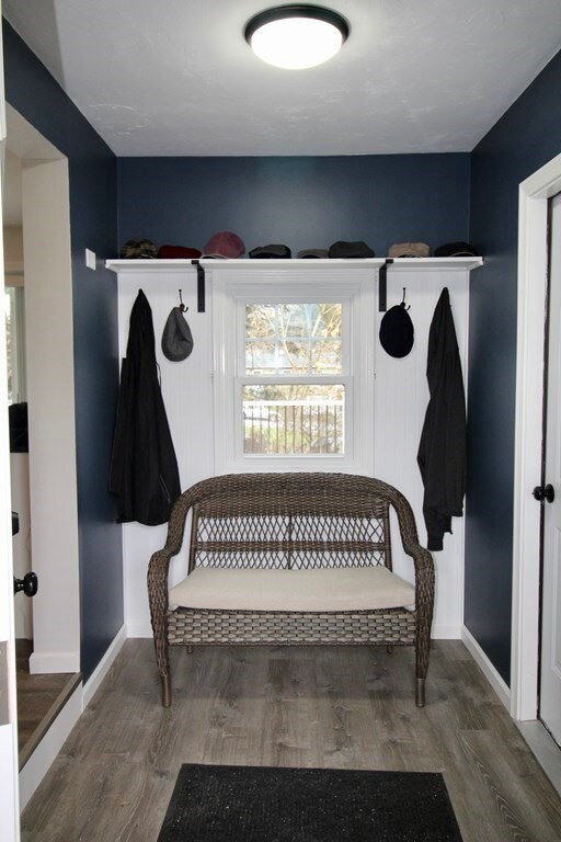 7 Kelly Erin Ln, Webster, MA 01570 - photo 4