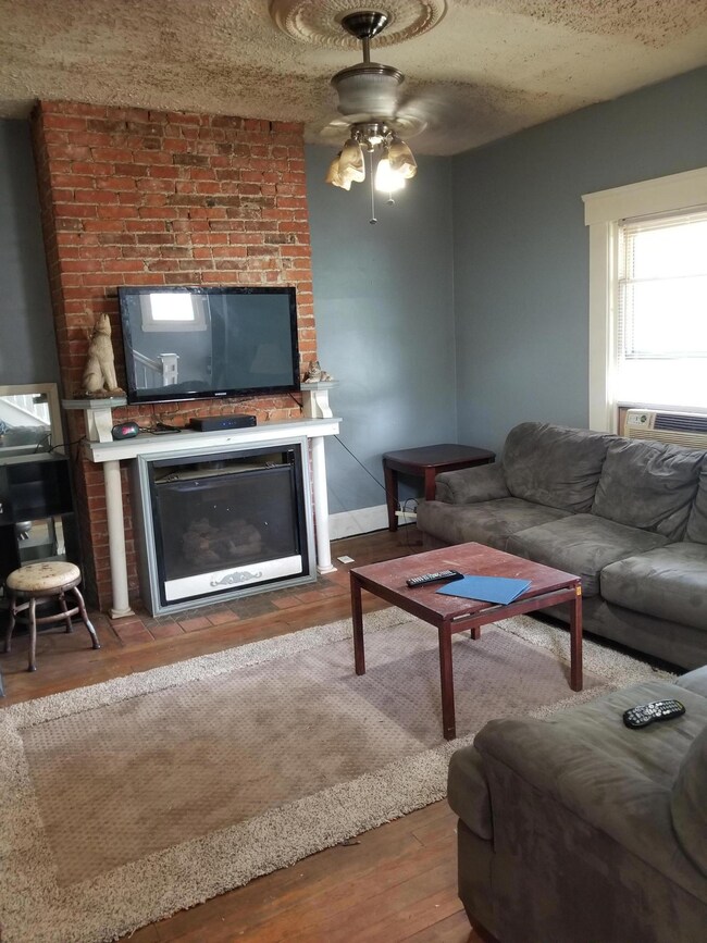 611 Siebert St, Columbus, OH 43206 - photo 4