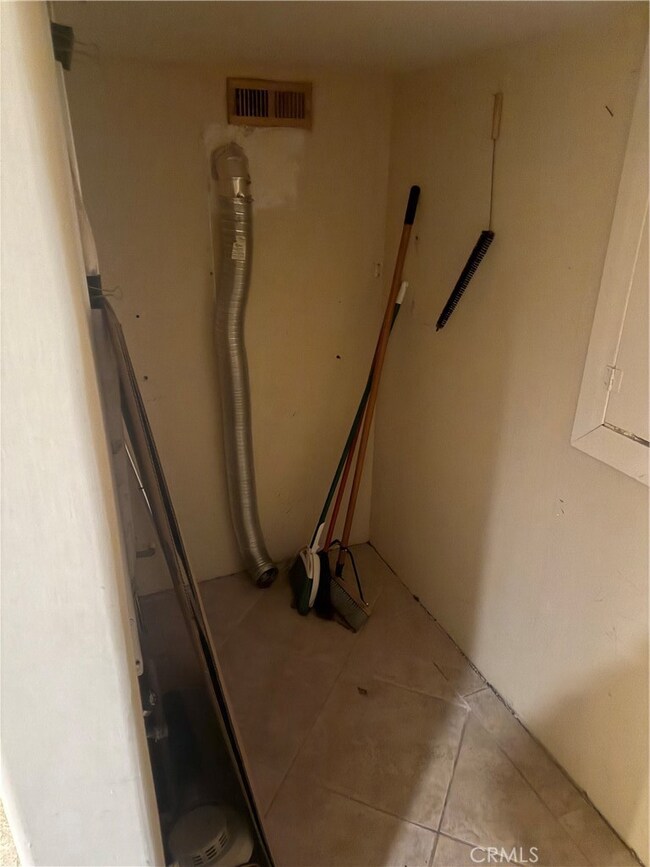 12536 Trail 06, Sylmar, CA 91342 - photo 6