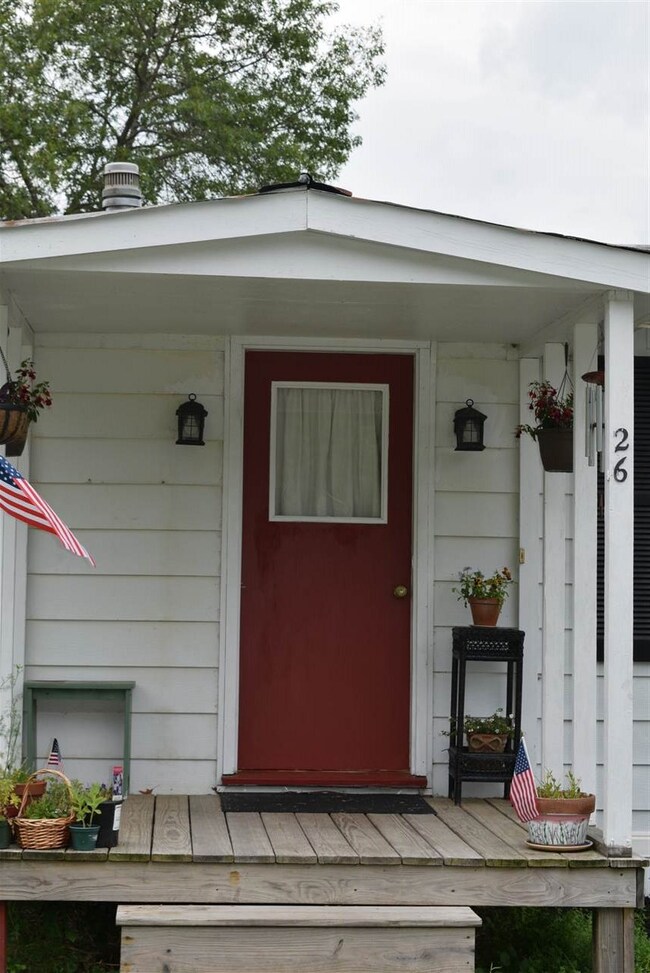 26 Pearl St, Hardwick, VT 05843 - photo 3