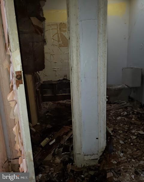 3156 Strickland St, Baltimore, MD 21229 - photo 4