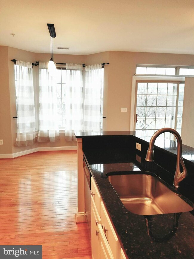 46362 Monocacy Square unit 94, Sterling, VA 20165 - photo 6