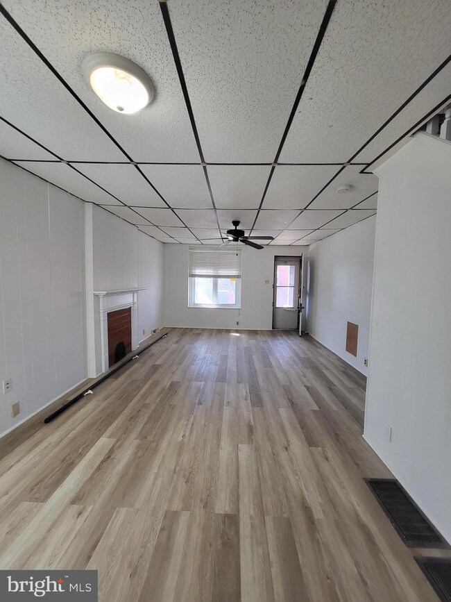 401 N 12th St, Reading, PA 19604 - photo 4