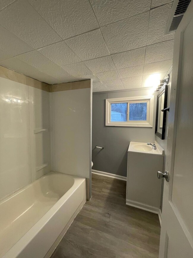 2357 Colfax St, Gary, IN 46406 - photo 5