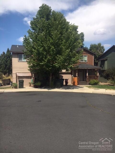 1121 NE Kayak Loop, Bend, OR 97701 - photo 2