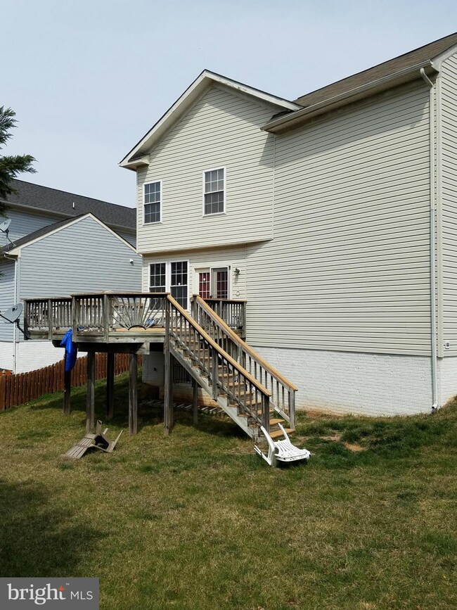 12000 Rayborn Creek Dr, Manassas, VA 20109 - photo 4