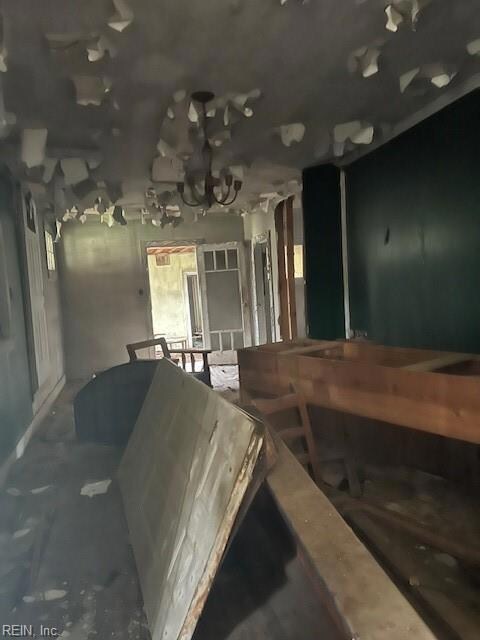 22290 Thomaston Rd, Newsoms, VA 23874 - photo 5