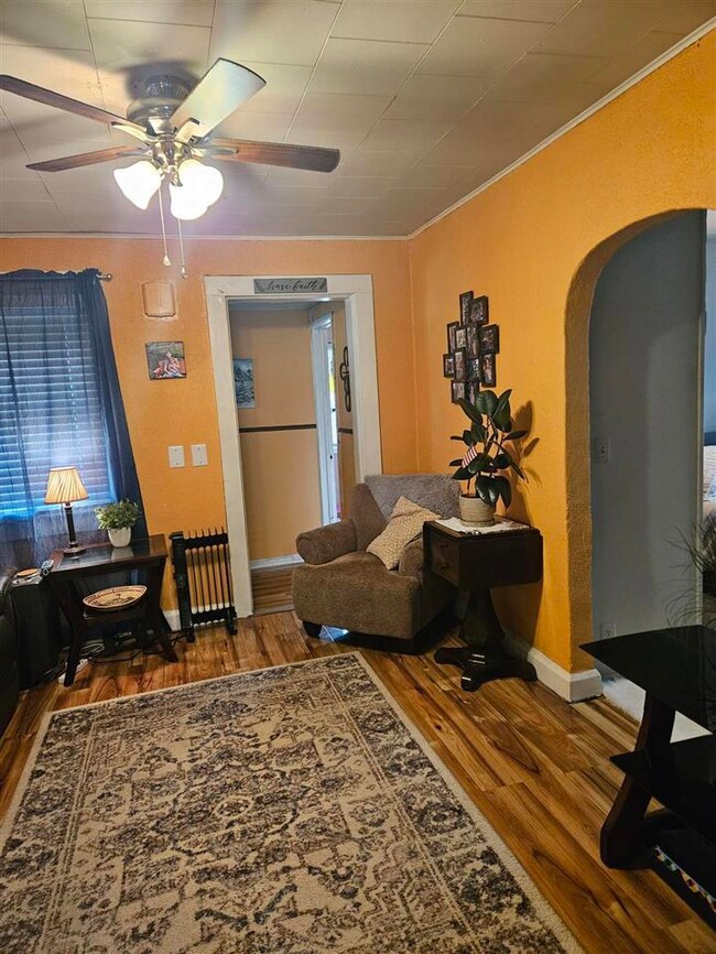 2247 7th Ave, Terre Haute, IN 47803 - photo 4