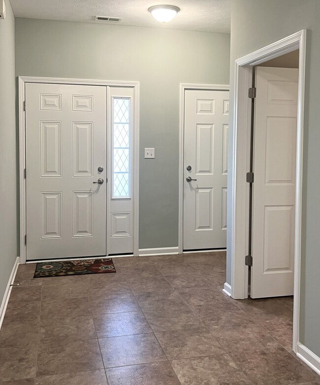 4241 Payne Dr, Plainfield, IN 46168 - photo 2