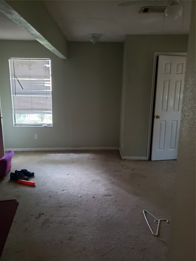 2420 Hollis St unit C, Houston, TX 77093 - photo 4