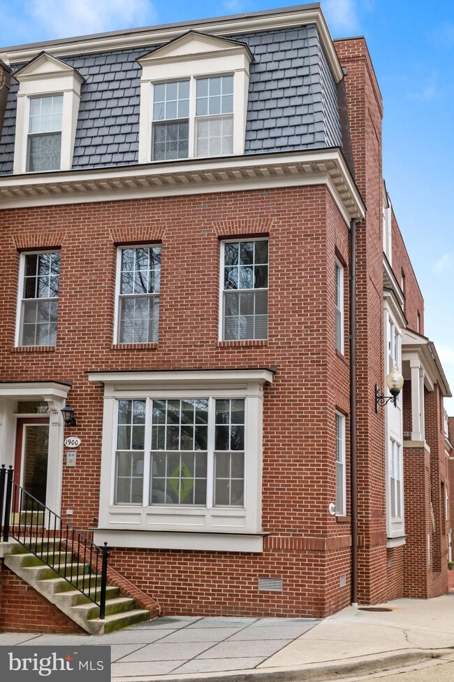 1900 Kalorama Place NW unit 55, Washington, DC 20009 - photo 2