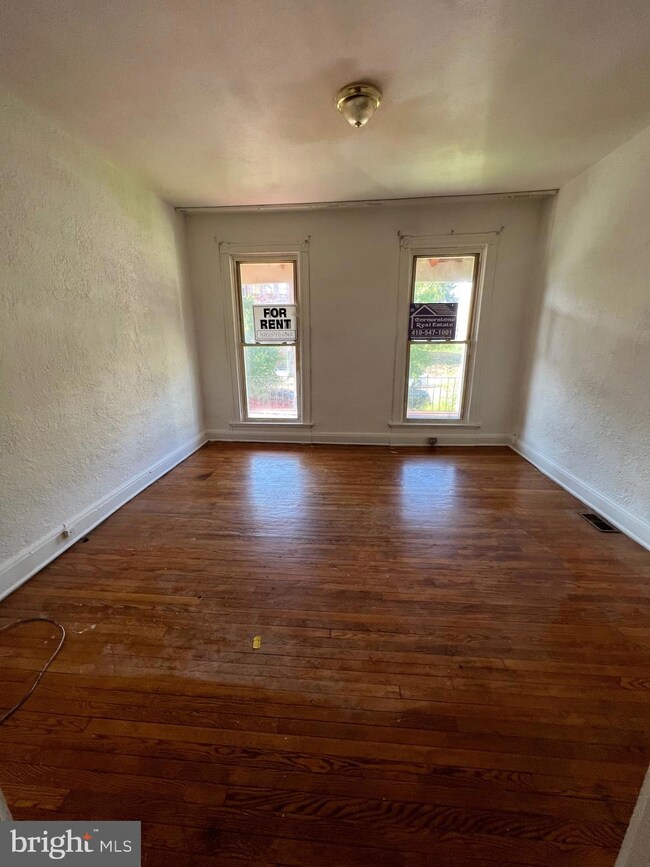 2908 Walbrook Ave unit 1, Baltimore, MD 21216 - photo 2