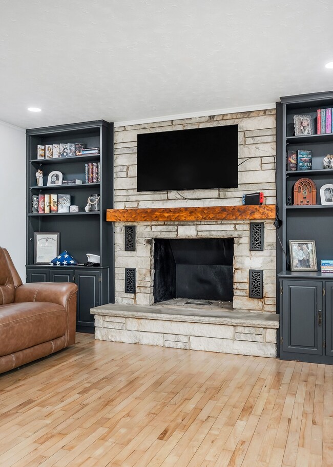 2549 Jamestown Hwy, Alpine, TN 38543 - photo 5