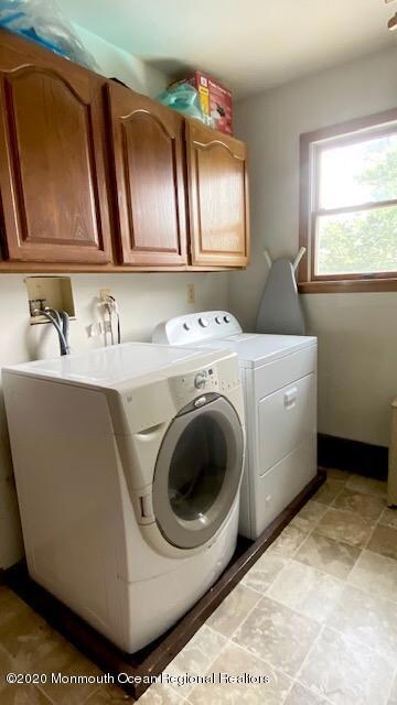 Laundry Room 2nd Floor