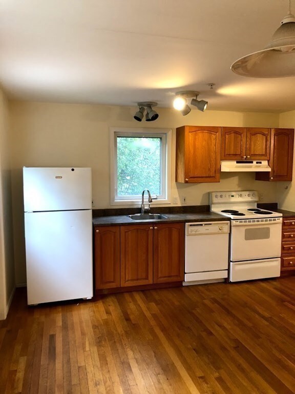 323 Central St unit A, Acton, MA 01720 - photo 6
