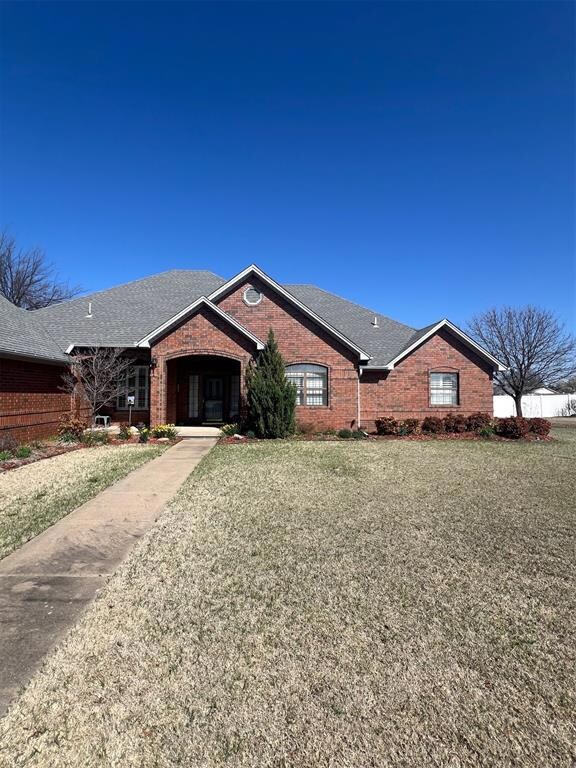 Front view of home