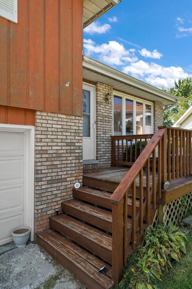 11517 W 133rd Ln, Cedar Lake, IN 46303 - photo 2