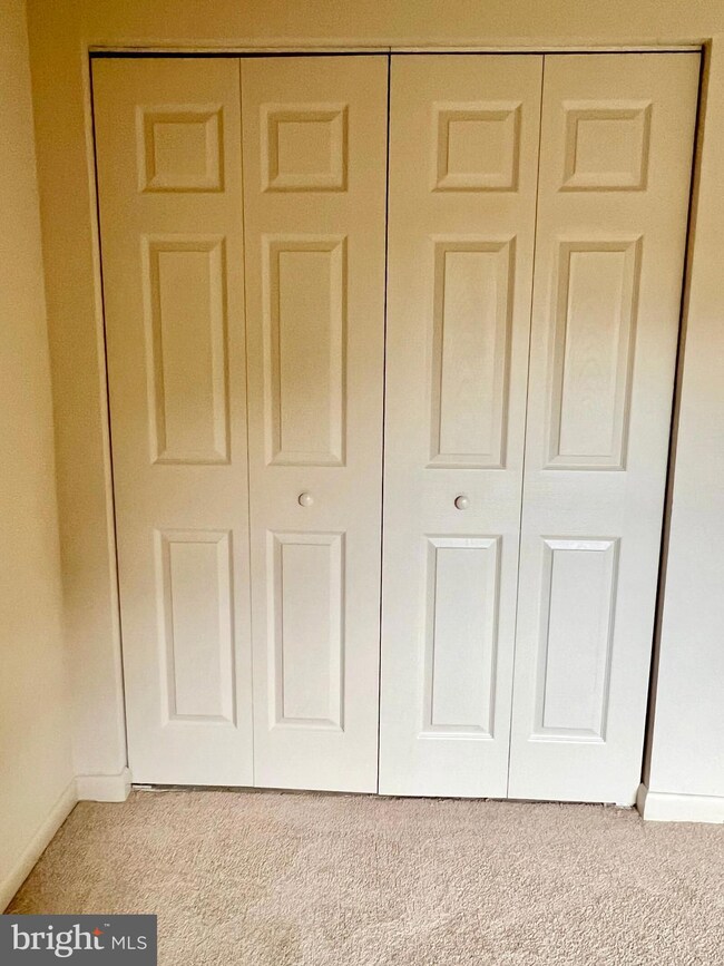 3425 S Leisure World Blvd unit 891D, Silver Spring, MD 20906 - photo 7