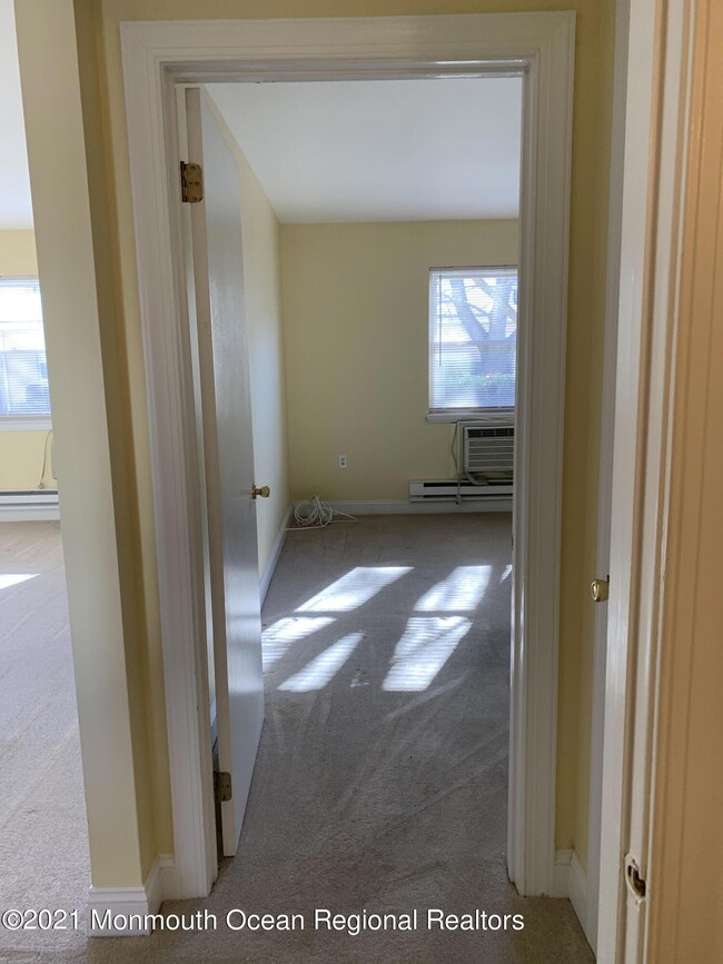 Room1