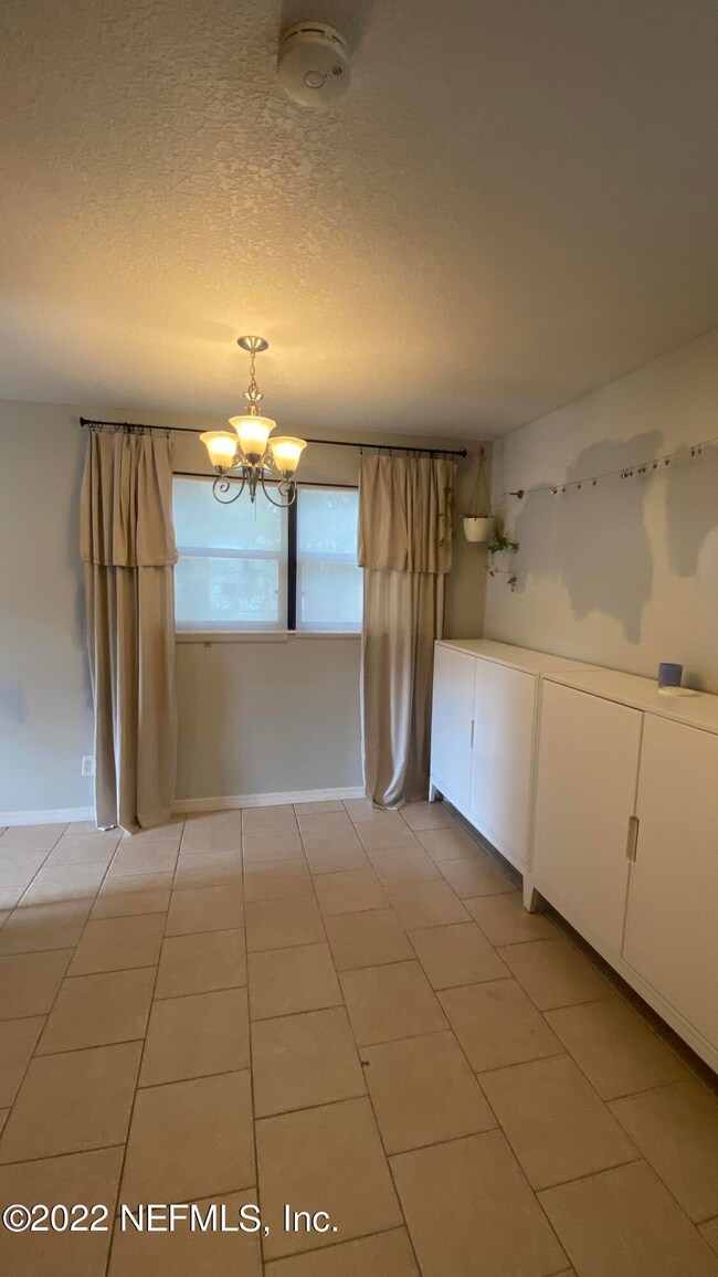 2327 Burpee Dr, Jacksonville, FL 32210 - photo 6