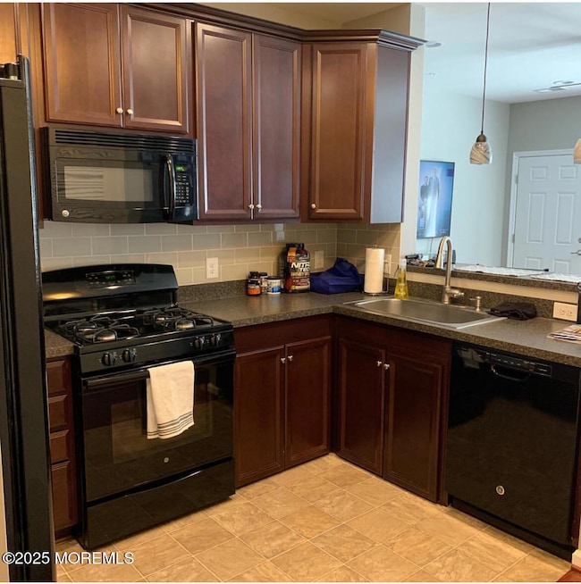 14 Michael Dr, Tinton Falls, NJ 07712 - photo 4