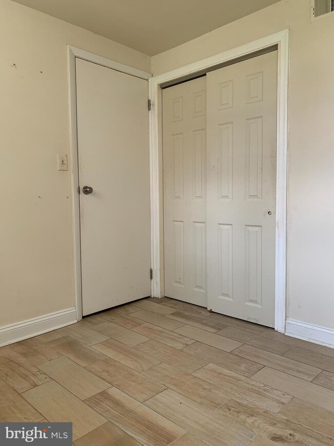 4227 Newport Ave unit B, Baltimore, MD 21211 - photo 6