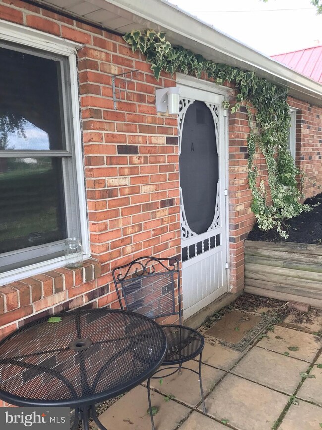 1301 Streaker Rd unit A, Sykesville, MD 21784 - photo 2