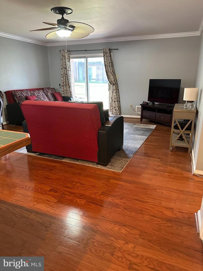 14471 Saint Germain Dr, Centreville, VA 20121 - photo 7