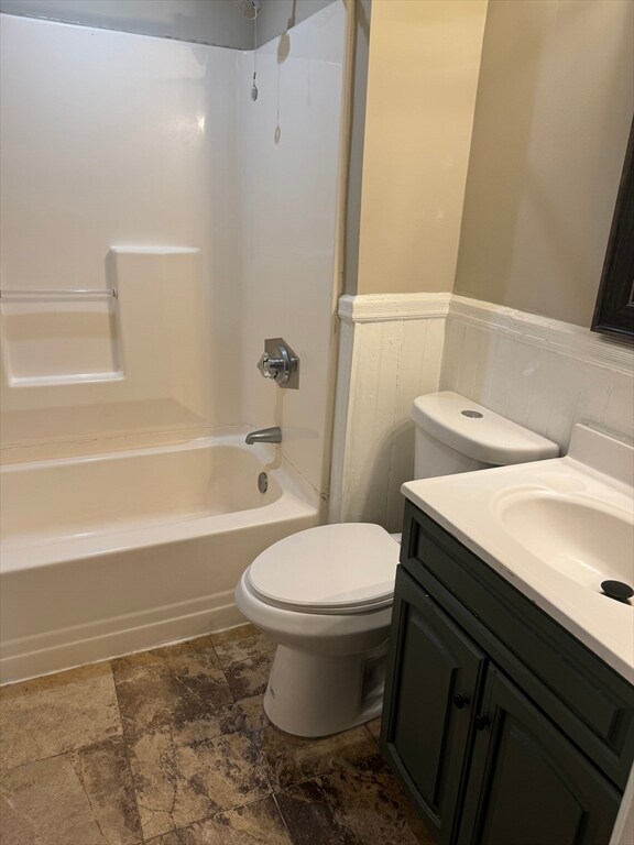 1071 Main St unit 2, Pawtucket, RI 02860 - photo 6