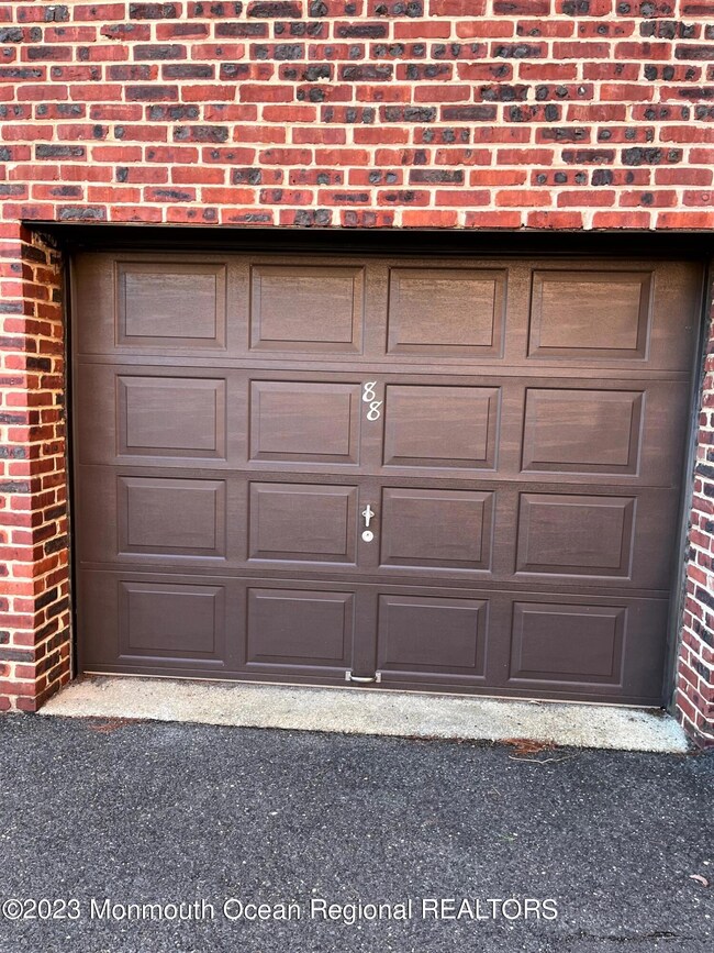 193 Manor E, Red Bank, NJ 07701 - photo 4