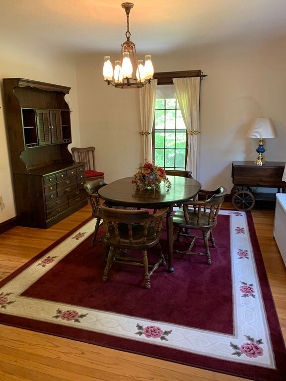 50 Lindbergh Ave, Holyoke, MA 01040 - photo 6