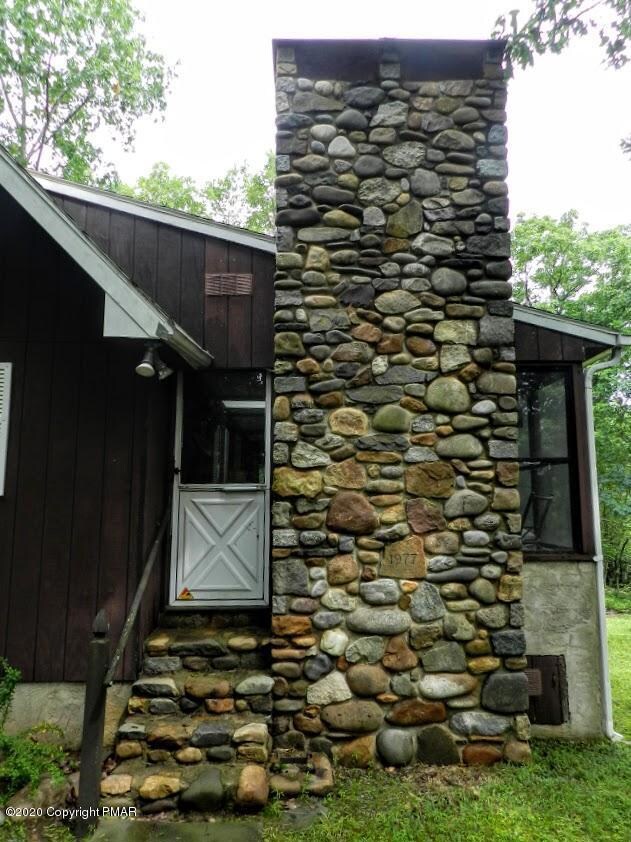 3380 Spruce Cabin Rd, Cresco, PA 18326 - photo 5