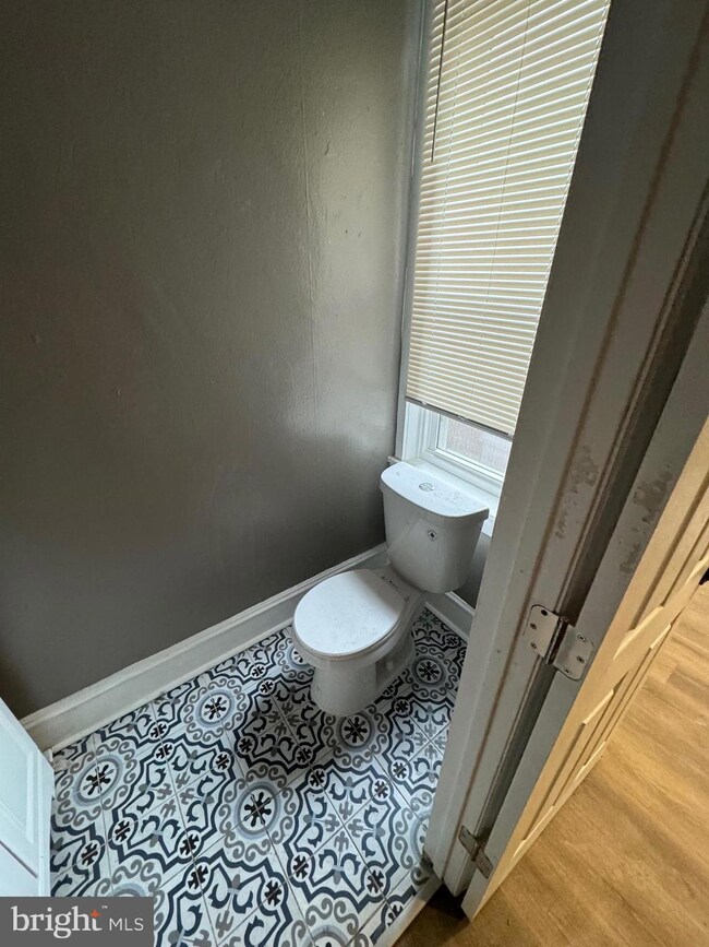 1822 S 6th St, Camden, NJ 08104 - photo 3