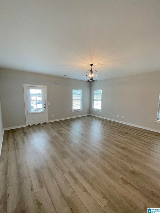 2118 Ellsworth Loop Rd SW, Cullman, AL 35055 - photo 6