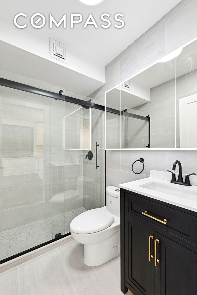 181 7th Ave unit 5A, New York, NY 10011 - photo 4