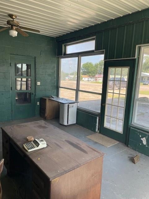 1403 W Columbia St, Okemah, OK 74859 - photo 6