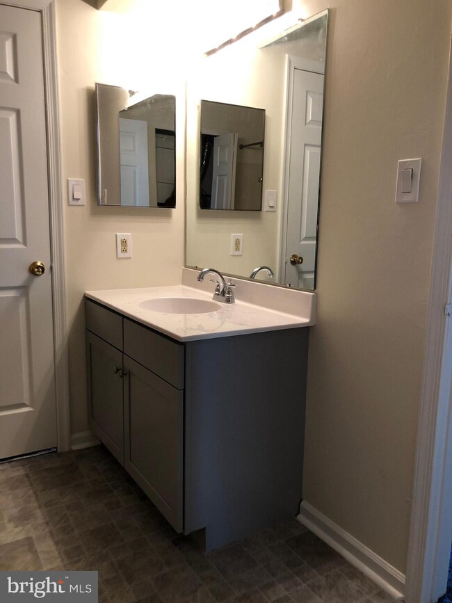 29015 Atkinson Place, Southampton, PA 18966 - photo 6